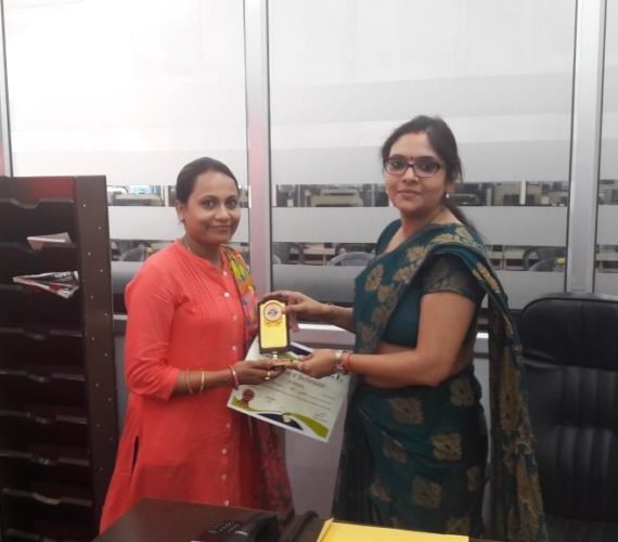 Mrs. Shruti Dubey ! Cashier and Counsellor