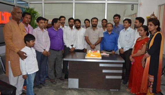 Great Anand Kumar (Super 30) with Faculty of IAIT