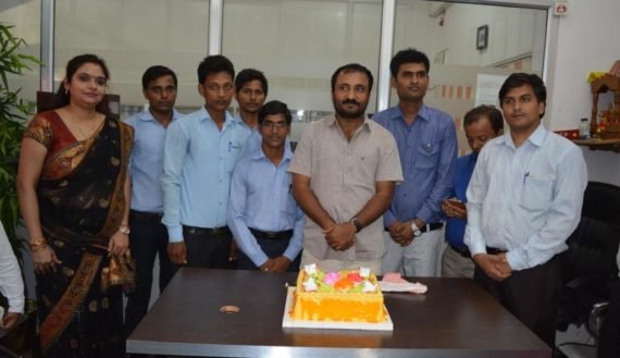 Great Anand Kumar (Super 30) with Students of IAIT
